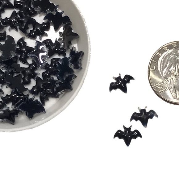 🎃🆕 Halloween Bat & Pumpkin Flat Back Nail Charms - Picture 5 of 8